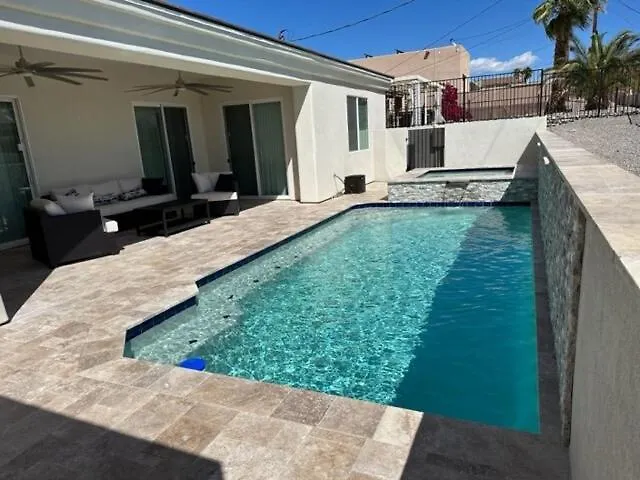Beautiful New Construction - New Pool & Spa! Lake Havasu City