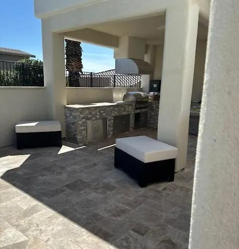 Beautiful New Construction - New Pool & Spa! Lake Havasu City