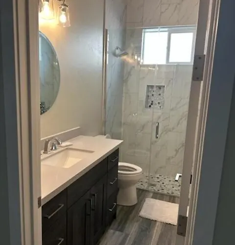 Beautiful New Construction - New Pool & Spa!