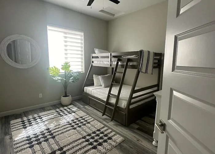 Beautiful New Construction - New Pool & Spa! * Lake Havasu City